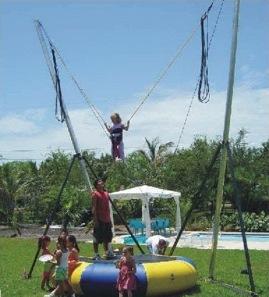 Foto 8 - locacao bungee trampolim